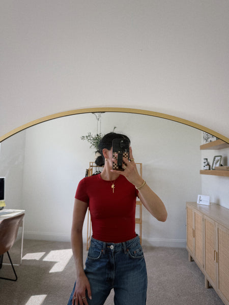 SMOOTHING SEAMLESS TEE : CHERRY RED