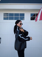 FLEECE PULLOVER : BLACK/BLUE